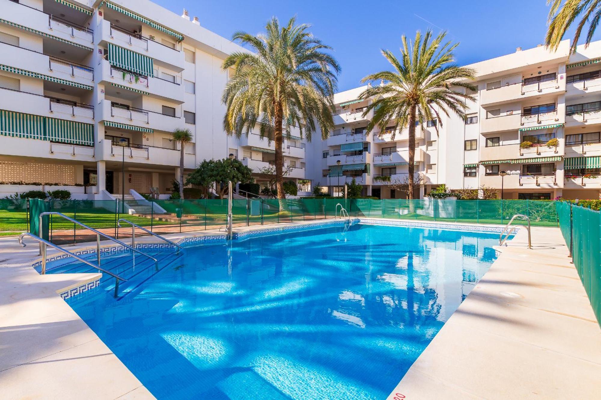 Ferienwohnung Carihuela Playa By Ivi Real Estate Torremolinos Exterior foto